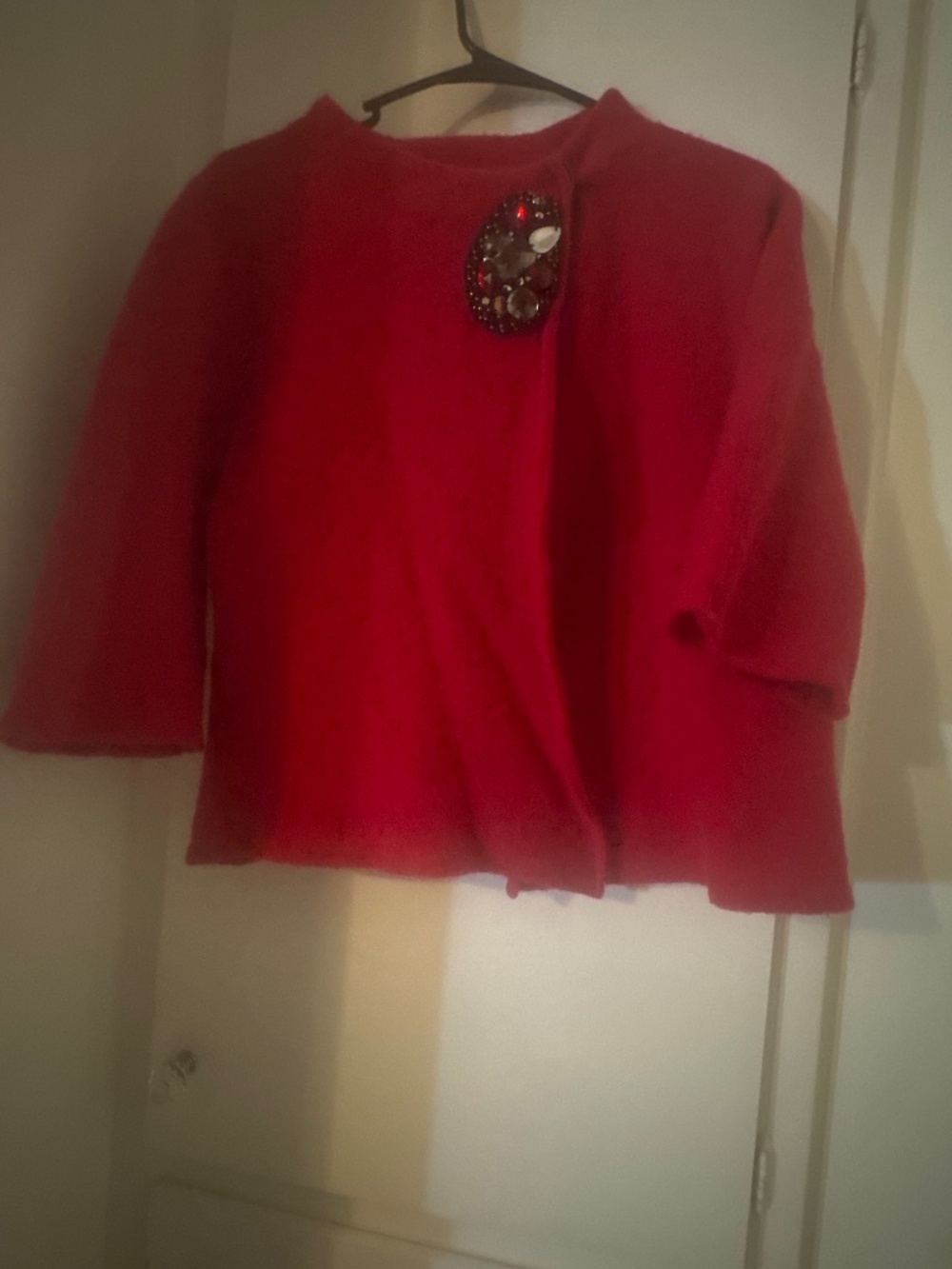sweater - Picture 1 of 2
